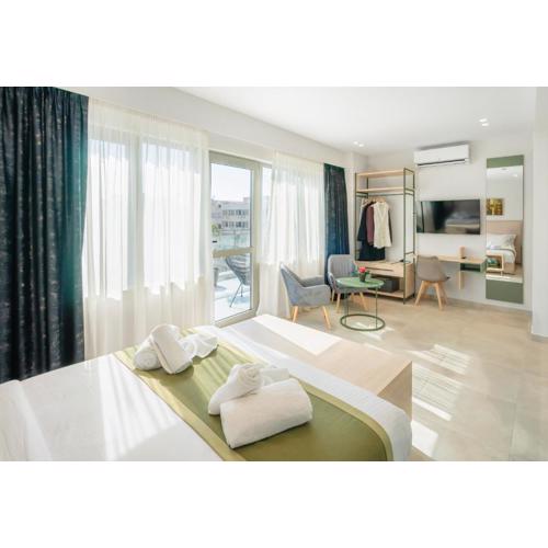 ELA FIVE RESIDENCES