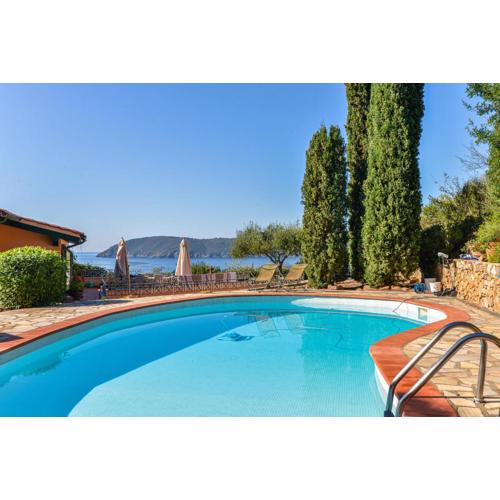 Elba Offsite Villa