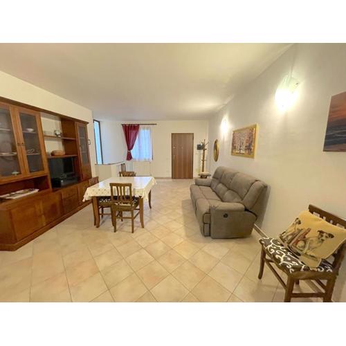 Elda House