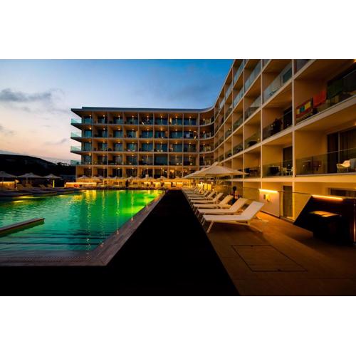Eleana Hotel