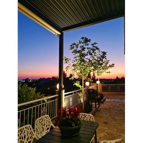 Eleana Luxury Private Apartment