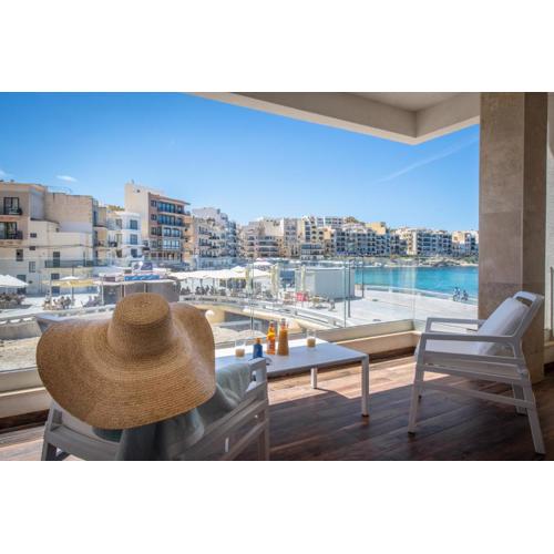 Electra Residence - Luxury Central Beachview Apartment