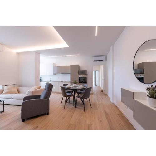 Elegance Apartment