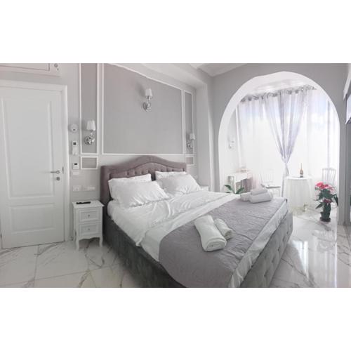 Elegance Room