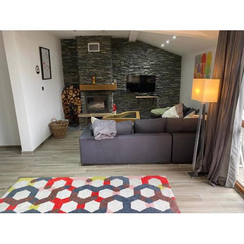 Elegant 3 Alexander Services Apartments luxury four bedroom penthouse