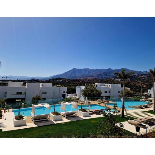 Elegant 3 Bedroom Home next to Santa Clara Golf