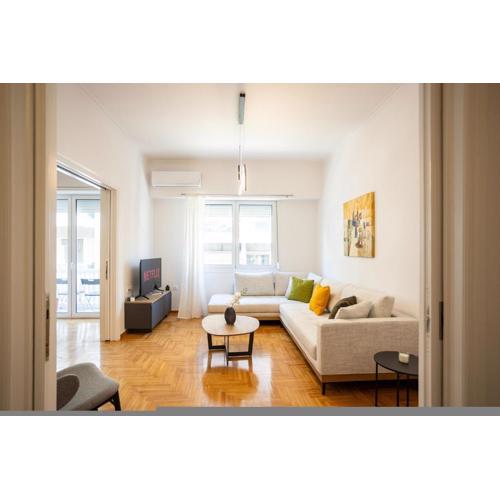 Elegant 3-Bedroom Retreat in the Heart of Kolonaki
