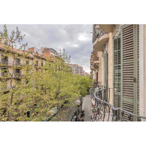 Elegant 4 bedrooms 3 bathrooms Catalan home