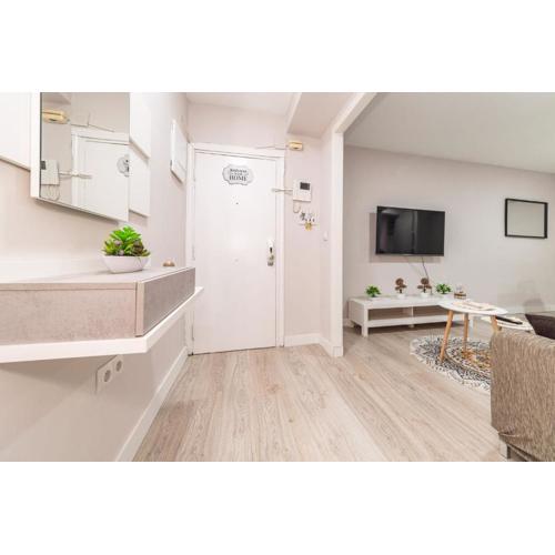 Elegant 6 pax apartment in Plaza Eliptica - SM17