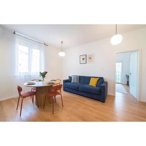 Elegant and spacious apartment in city centre