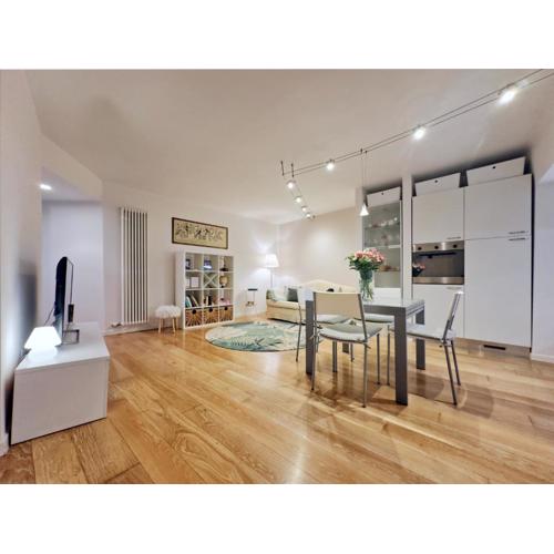 Elegant Apartment in Corso Palladio!