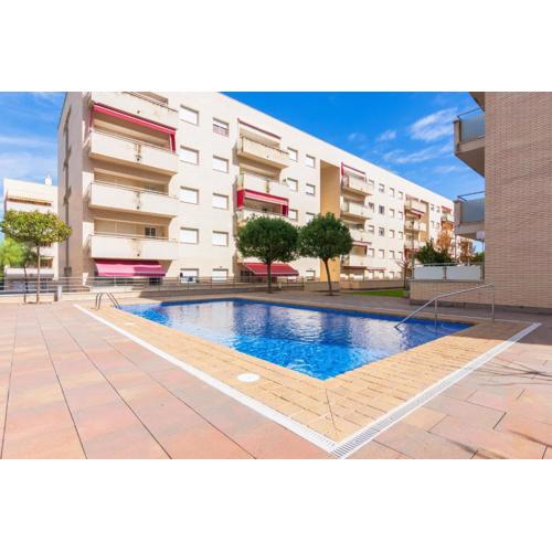 Elegant Apartment in Lloret de Mar, 85 m² with Pool