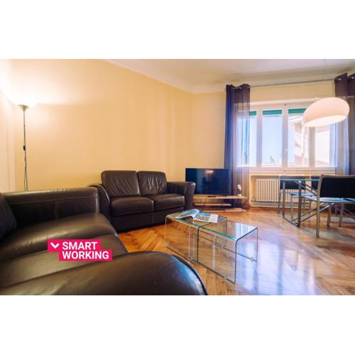 Elegant Apartment in the Center by Wonderful Italy