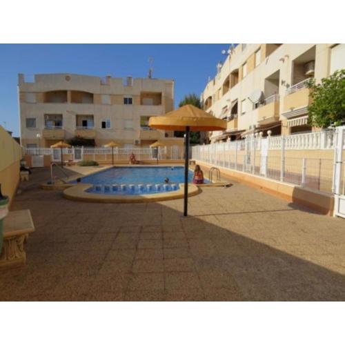Elegant apartment in Torrevieja with shared pool