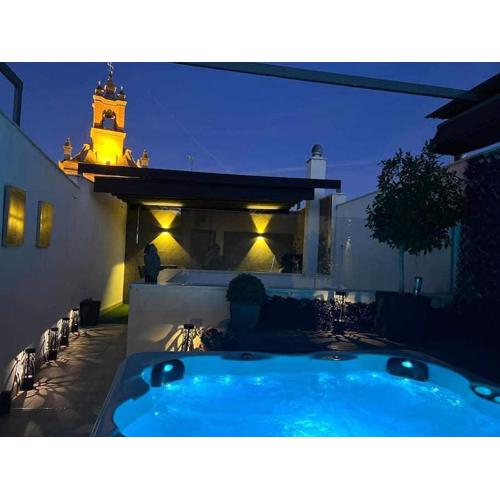Elegant Duplex 3 Master Bedrooms and Private