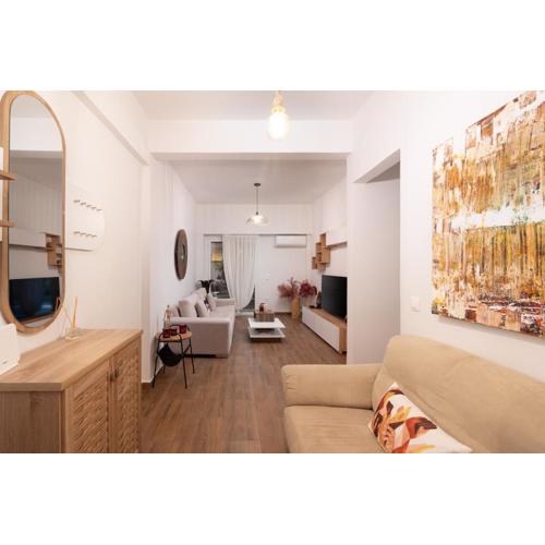 Elegant & Fresh Apartment in Hip Pagrati, Athens