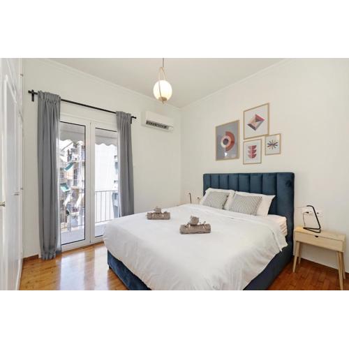 Elegant Living - Greecing
