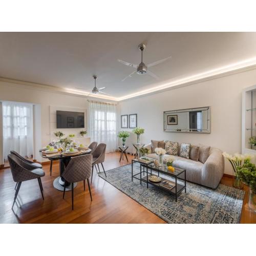 Elegant Modern Apartment in Lucca