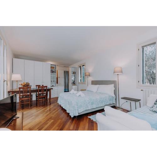 Elegant nice Home with Private Terrace in Venice - Frari church