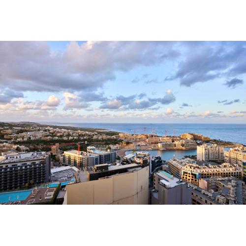 Elegant One Bedroom Apartment with a Stunning Seaview