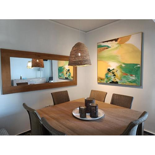 Elegant Renovated 3-bedroom appartment in Maroussi