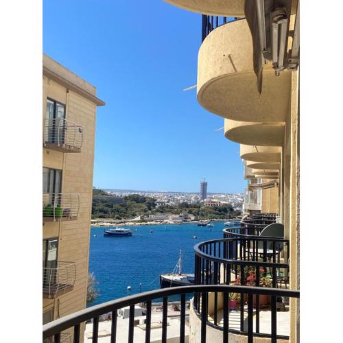 Elegant Sea View 3 bed 2 bath apartment in Sliema with parking