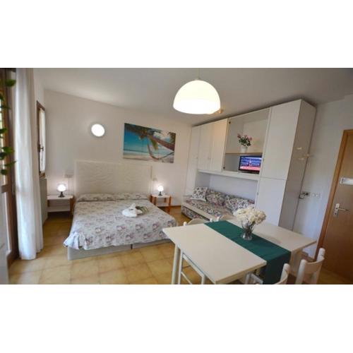 Elegant studio near the beach in Lignano