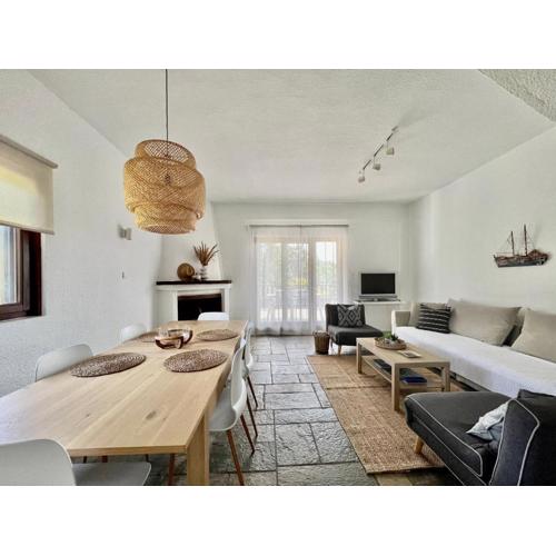 Elegant Villa Eva at Elani Chalkidiki