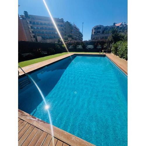 Elegante piso de sueños con piscina