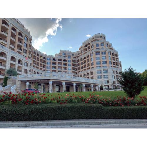 Elegantz Apartments 1