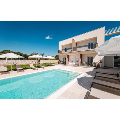Eleia Domos Homes