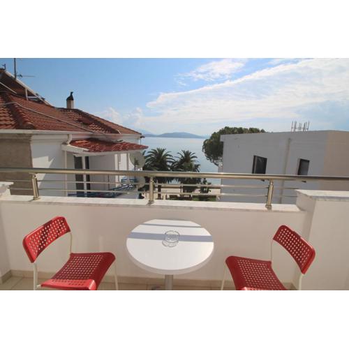 Elena Hotel