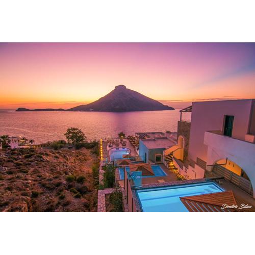 Elena Village Hotel & Suites