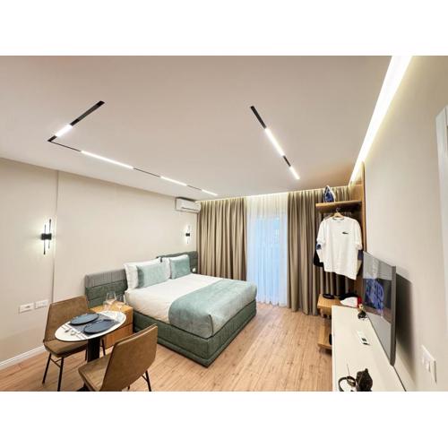 Eli Luxury Home