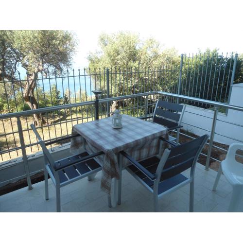 Elia Apartment