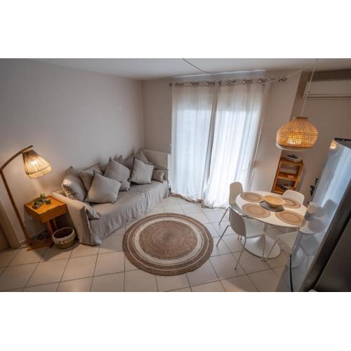 Elia Family Apartment