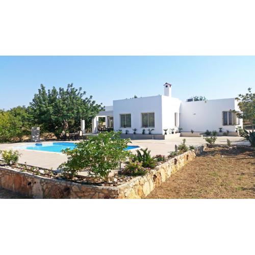 Eliofos Luxury Villa