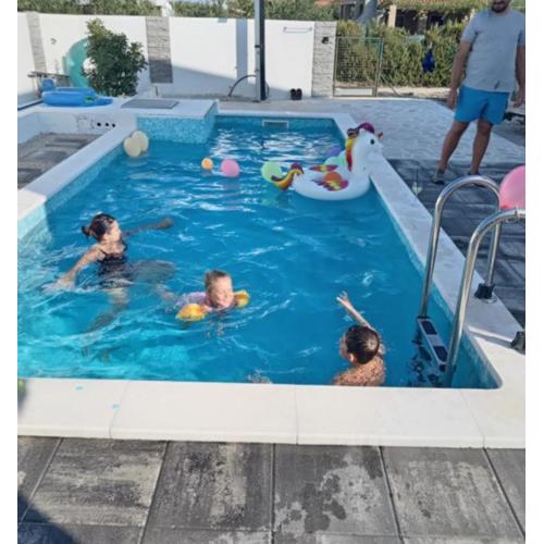 Elite Vila Bogdanovici with pool & grill