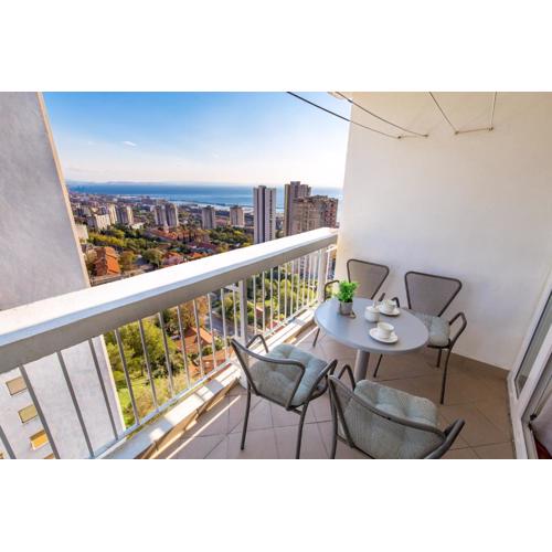 Ella apartment