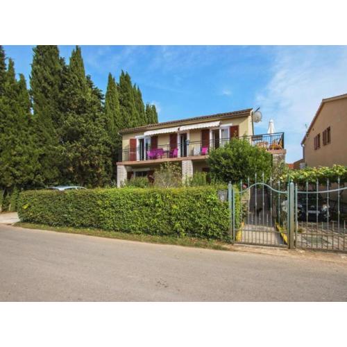 Ellgasi Charming & Cozy Apartment