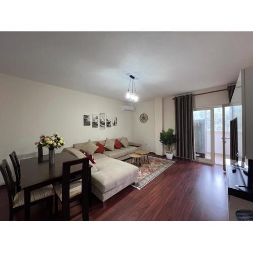 Elly Apartment 2