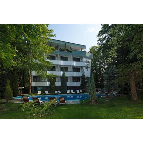 Elmar Hotel