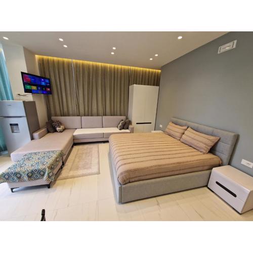 ELOFIRA RoomS