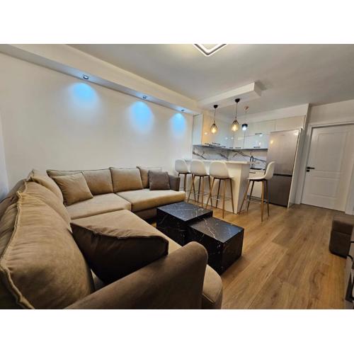 Elois Luxury Apartment