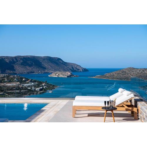 Elounda Bright Villa