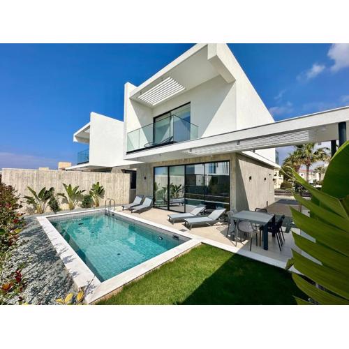 Elysian Blue villa 3