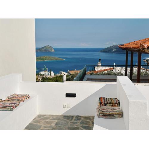 Elysian Sunrise Retreat with pool