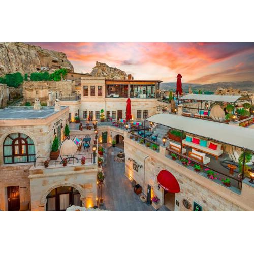 Elysion Cave Suites