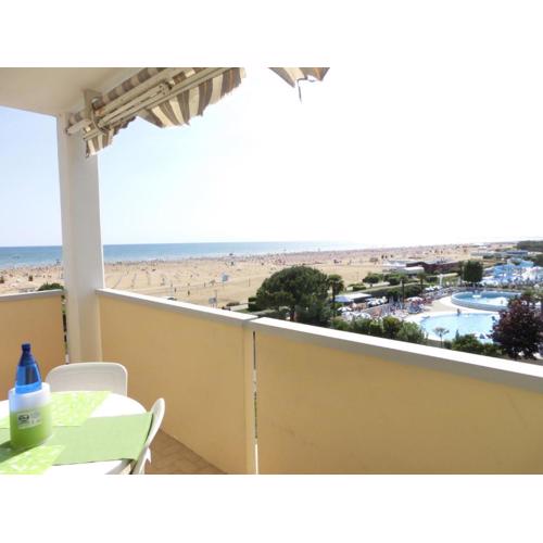 Embrace the beach life in our functional studio