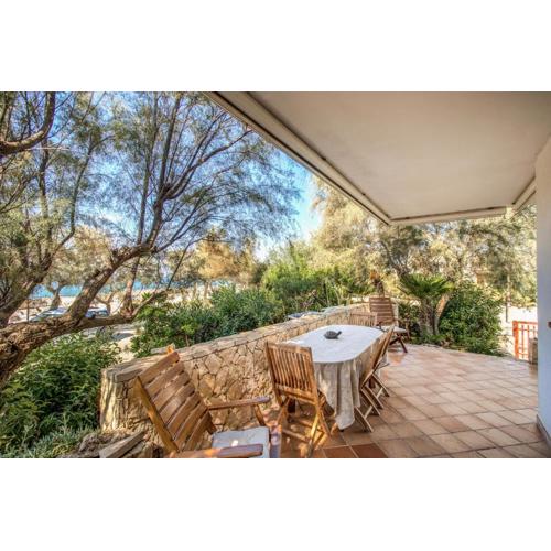 Emerald Holiday House
